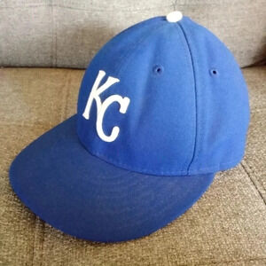 New Era Kansas City Royals MLB Fitted Hat Size 7 KC 59fifty Baseball